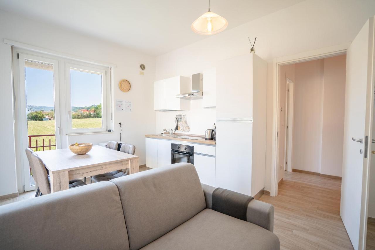 Ferienwohnung Private Parking, With Hill View Alba  Exterior foto