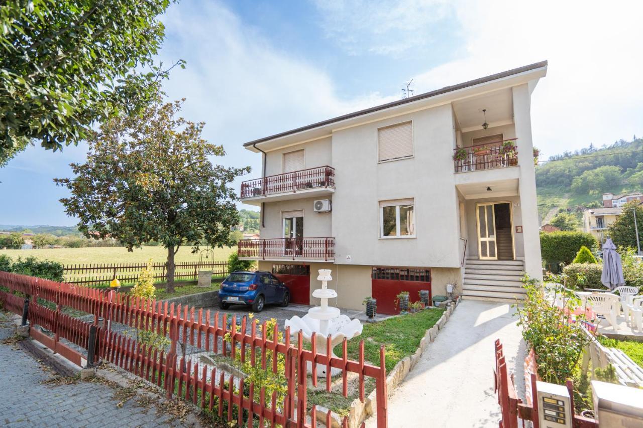 Ferienwohnung Private Parking, With Hill View Alba  Exterior foto