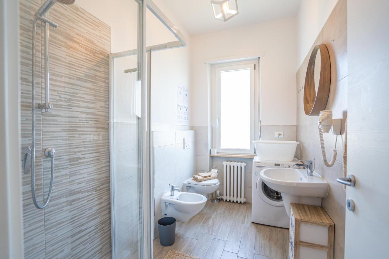 Ferienwohnung Private Parking, With Hill View Alba  Exterior foto